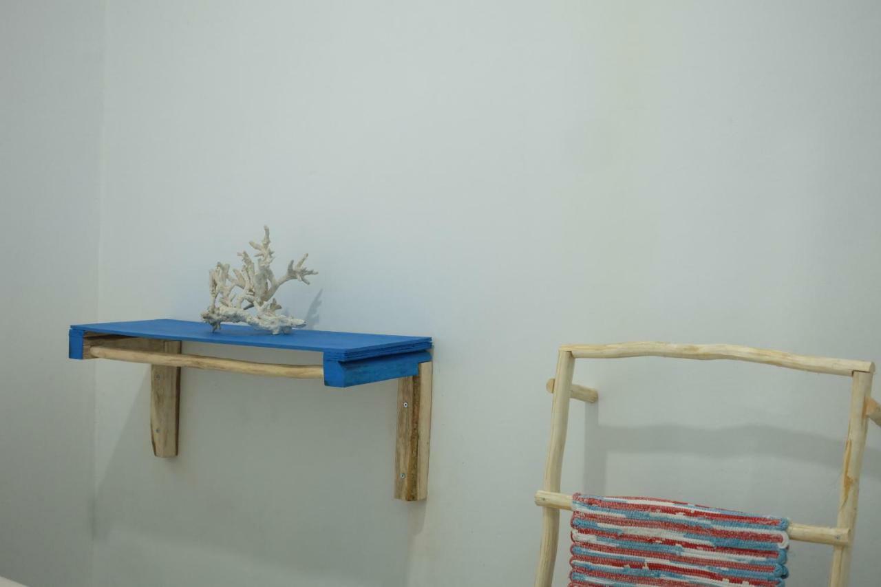 Blue Coral Homestay Karimunjawa Εξωτερικό φωτογραφία