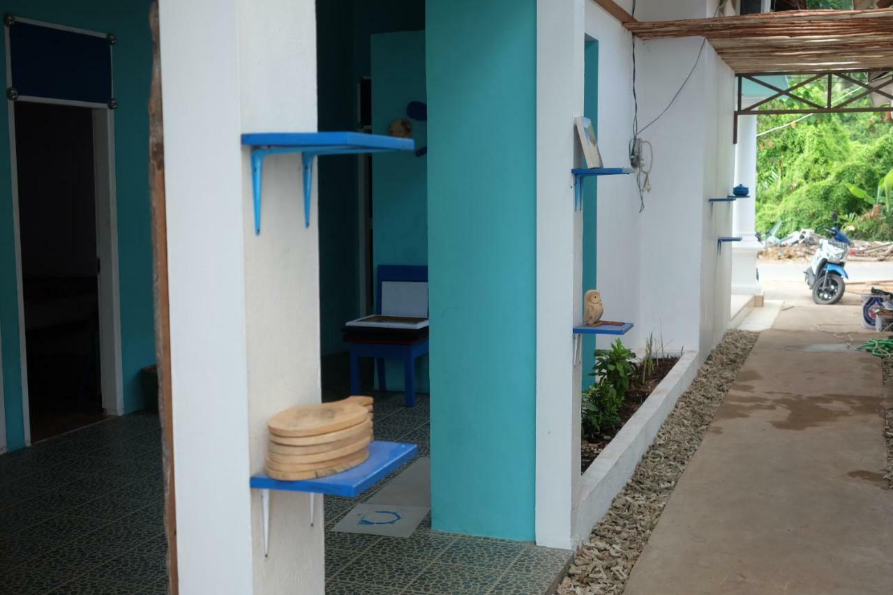 Blue Coral Homestay Karimunjawa Εξωτερικό φωτογραφία